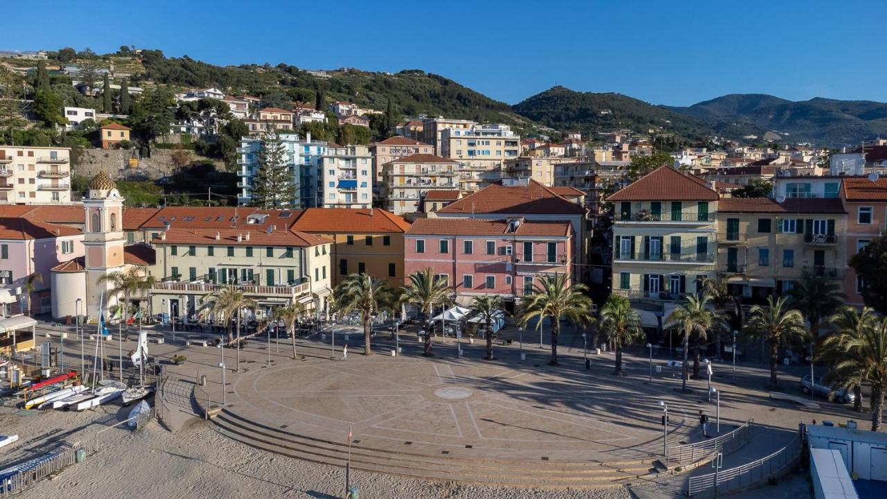 Hotel Vita Serena Arma di Taggia Esterno foto